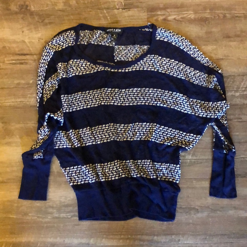 3/4 length shirt